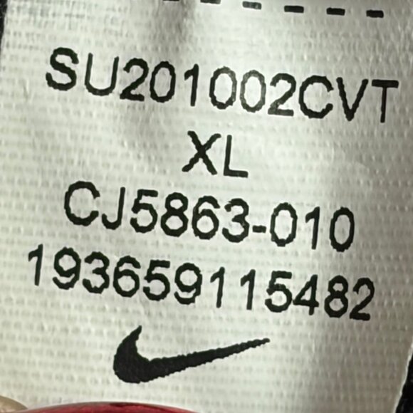 Nike Sportswear Women's Retro Femme Light-Support Sports Bra (Black) - XL - Picture 6 of 6